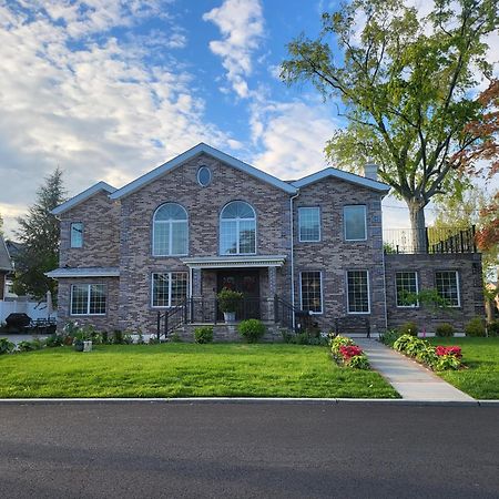 Luxury Hotel-Style Room In Queens, نيو يورك المظهر الخارجي الصورة