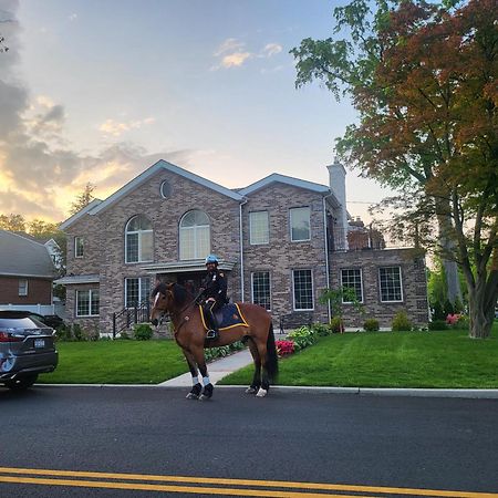 Luxury Hotel-Style Room In Queens, نيو يورك المظهر الخارجي الصورة